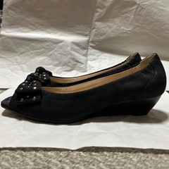 DIANA24cm本革パンプスの画像