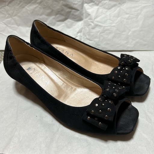 DIANA24cm本革パンプス