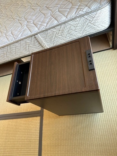 ダブルベッド とマット