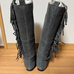 フリンジロングブーツの画像