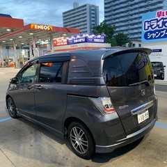 検付即乗！H24ホンダフリードスパイクHVの画像
