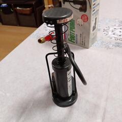 ミニフットポンプの画像