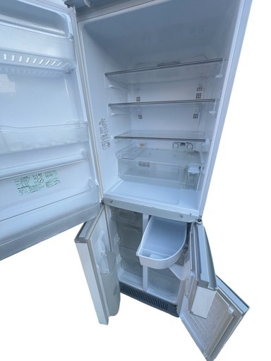 【八戸市内配送無料】370L  冷蔵庫  2004年式SHARP　SJ-SV37H-W