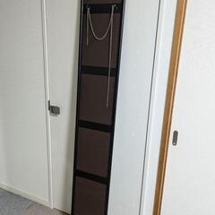 姿見（鏡）【11/9　捨てます】総高さ175cm、足つき、スタンド無し、メタルフレーム黒、立て掛け式の画像