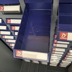 金属製　複数在庫あり　小物収納　ボックス　引出し　キャビネットの画像
