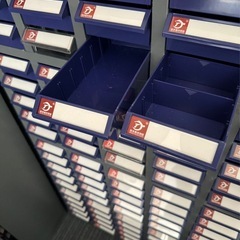 金属製　複数在庫あり　小物収納　ボックス　引出し　キャビネットの画像