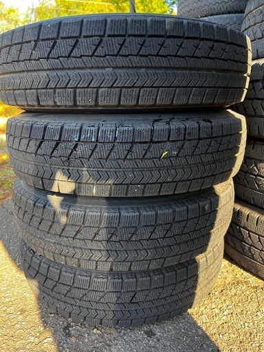 145/80r13 スタッドレスタイヤ　スチールホイール付き　軽自動車