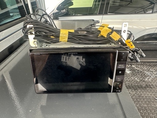 美品カロッツェリア　カーナビフルセグ