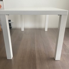 再募集 ダイニングテーブルの画像