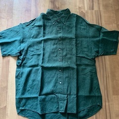 シャツ　Tシャツ