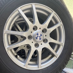 中古スタッドレスタイヤ　195/65R15　