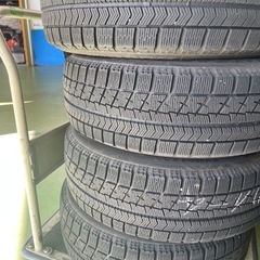 中古スタッドレスタイヤ　195/65R15　の画像