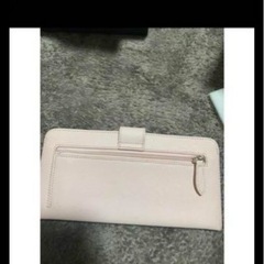 サマンサタバサ長財布の画像