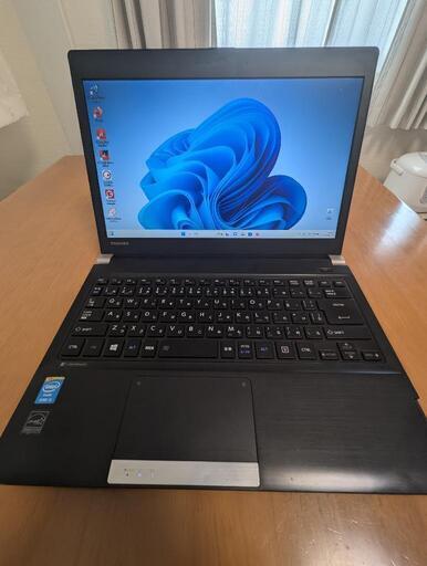 美品!!ノートパソコンDynaBook13インチAC アダプタ予備付!!