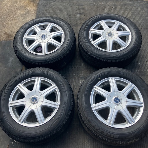 15インチスタッドレスタイヤ４本セット