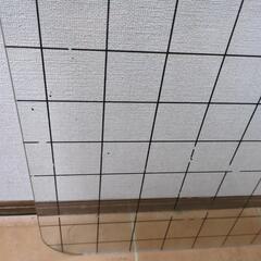 ガラステーブルの天板 456 × 914 厚さ5 mmの画像