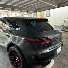ポルシェ　マカン　車庫保管の画像