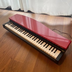 日本製ミニピアノの画像