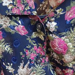 昭和レトロ柄 ブラウスの画像