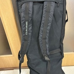 スノーボードケースの画像