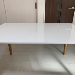 4人用ダイニングテーブル　白天板