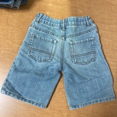 子供服ショートジーパンの画像