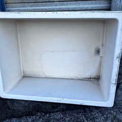 希望者と話し中です。 桶、タンクの画像