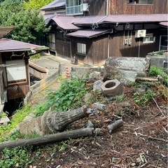 コンクリートガラと石灯籠の処分の画像