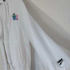 【お話中】PUMA プーマ  パーカー　Sサイズの画像