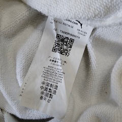 【お話中】PUMA プーマ  パーカー　Sサイズの画像