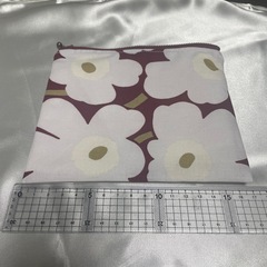 ポーチ　マリメッコ　marimekkoの画像