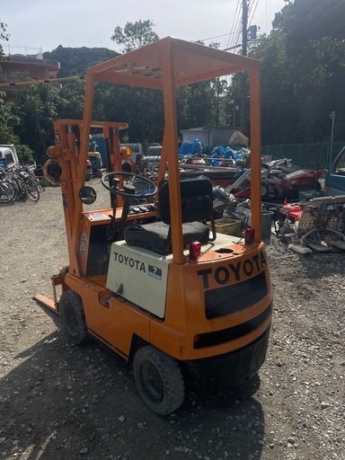 トヨタフォークリフト2FGL7 700kg 最終値下げ