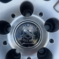 ブリヂストンスタッドレスタイヤ  4本セット　225/65R17...