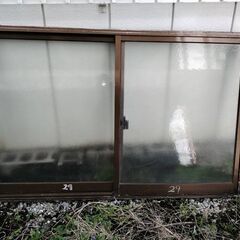 高窓用サッシ