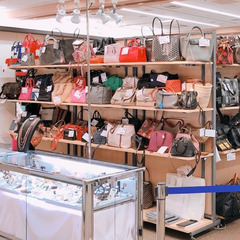 ブランド品セール会場の搬出のお仕事