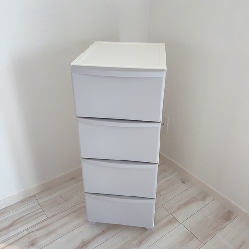 ニトリ　BOX4段