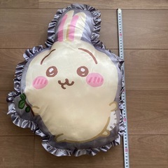 ちいかわ　うさぎクッションの画像