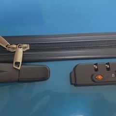キャリーケース
の画像
