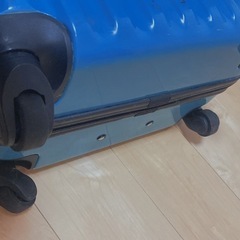 キャリーケース
の画像