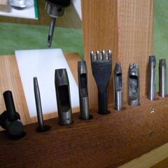 クオイオ　ハンドプレス型抜き器の画像