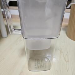 ブリタ　BRITA 浄水器 リクエリ 本体のみの画像
