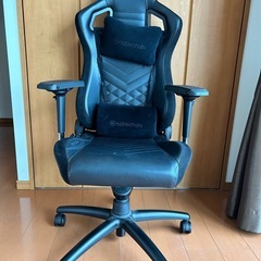 定価6.3万円 ドイツの高品質ゲーミングチェア  noblechairs (2台目)