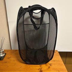 洗濯カゴ　2〜3度使用　ランドリーバスケット　折りたたみ　黒