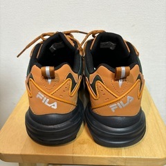 フィラ　スニーカーの画像