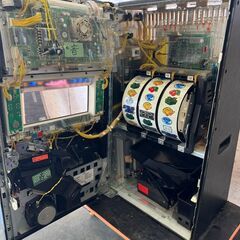 【Daito】 大都技研 押忍番長 操バージョン パチスロ実機 パチスロ スロット Y0386の画像