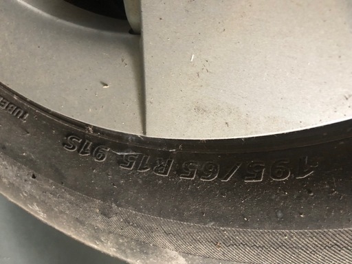 プリウスzvw30系純正タイヤホイル