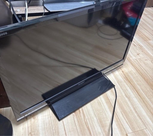 液晶テレビ　上げ直し　3000円で交渉中