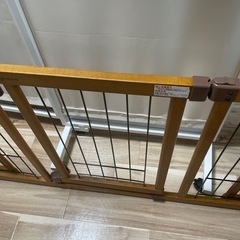 リッチェル　木製置くだけドア付きゲートの画像