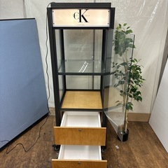 I571 🌈 ジモティー限定価格！ 激レア Calvin Klein ショーケース ディスプレイケース ⭐ クリーニング済の画像