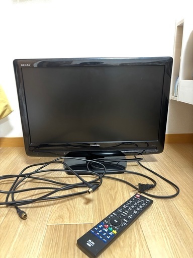 TOSHIBA 22インチテレビ